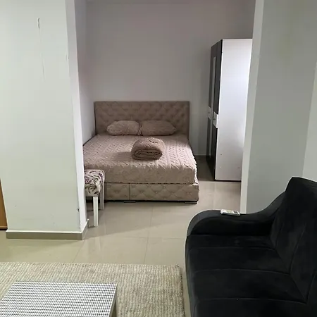 Melvina Apartment Pancevo